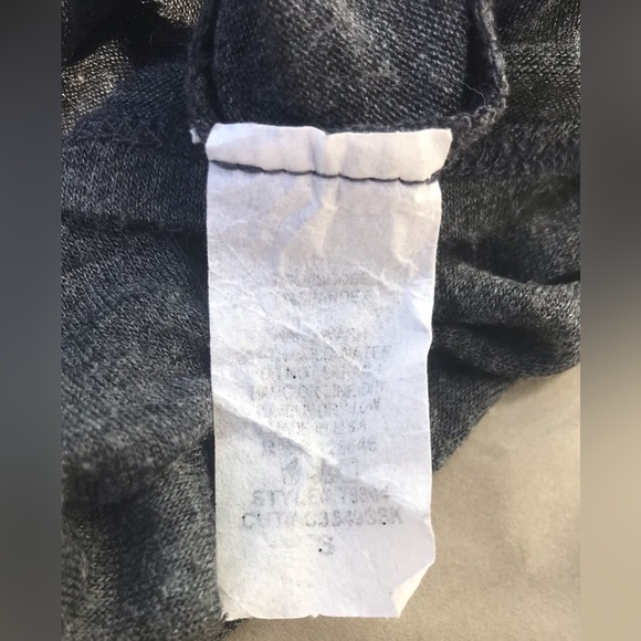 Bella D. Super Lightweight Grey Criss-Cross Back Detail Long Sleeve Tee - S - Picture 6 of 6